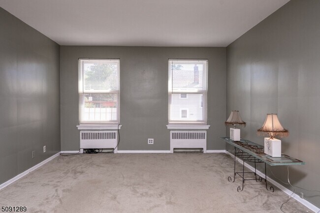 Foto del edificio - 284 Claremont Ave