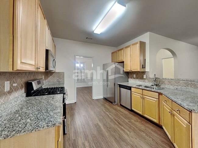 Building Photo - 1217 Rocky Branch Tr