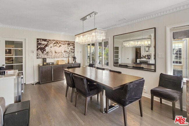 Foto del edificio - 1328 Londonderry View Dr