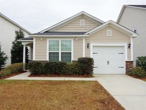 Building Photo - 207 Chapel Lk S