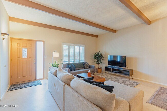 Foto del edificio - 6515 N 12th Pl
