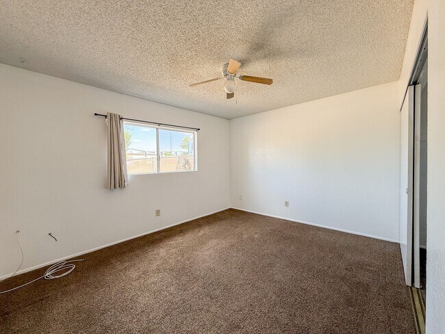 Foto del edificio - 2 Bedroom Yucca Valley Home