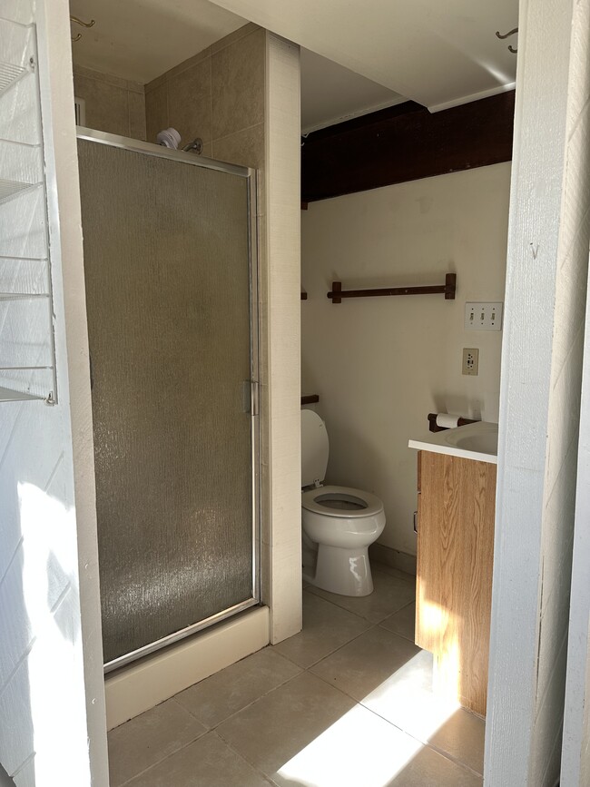 Small shower, sink and toilet - 12750 Sundance Ln