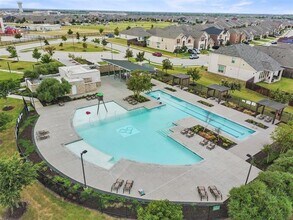 Building Photo - 1220 Mahogany Ln