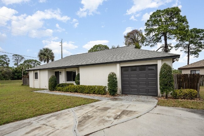 Building Photo - SUNTREE