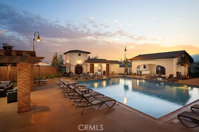 Foto del edificio - 631 W Foothill Blvd