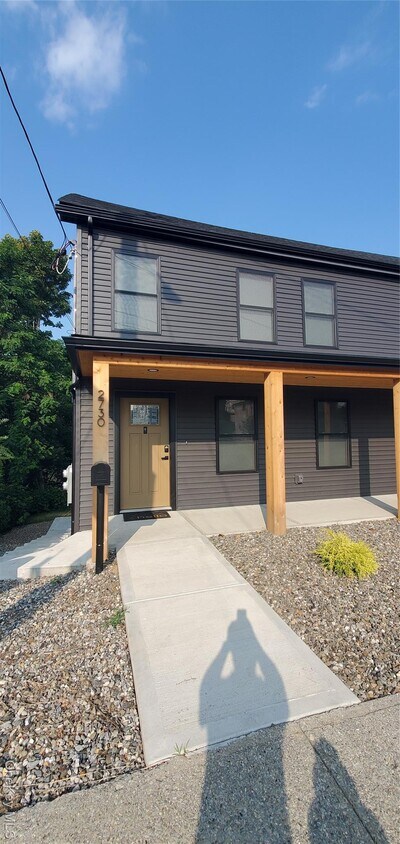 Foto principal - 2730 W Main St