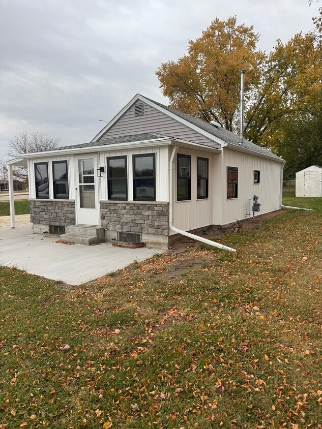 Foto principal - 635 11th St