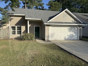Building Photo - 106 S Forest Dr