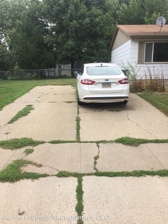 Foto del edificio - 3 br, 2 bath House - 6204 W. 59th St.