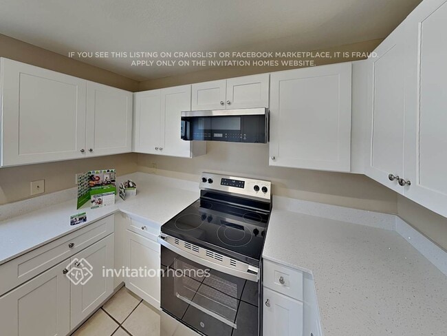 Building Photo - 1545 Reade Cir