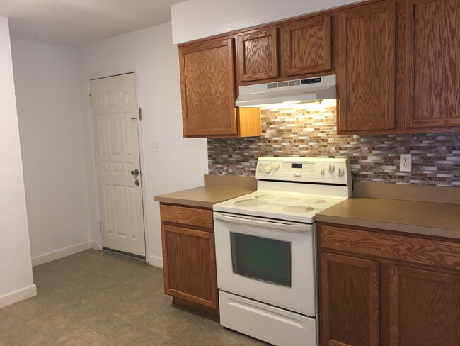 Kitchen and Carport Entry - 617 North Canal Street