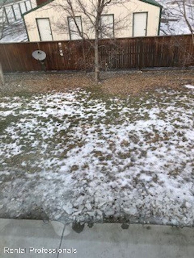 Foto del edificio - 3 br, 1 bath House - 484 West Shore Drive