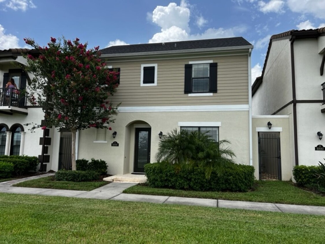 Primary Photo - Awesome home in great neighborhood