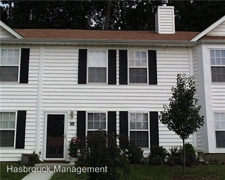 Foto principal - 988 Towne Ln