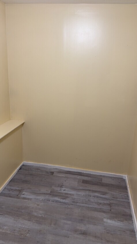 Photo - 54 High St (Naugatuck, CT)