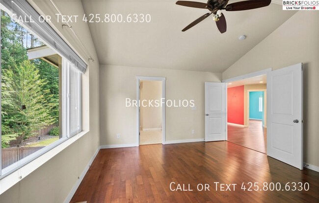 Foto del edificio - 10550 Sheridan Cres NE