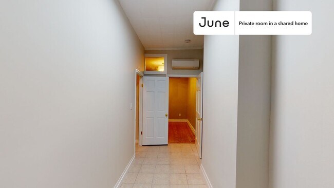 Foto del edificio - Room in Shared 5 bed/2 bath home in Sunset Park