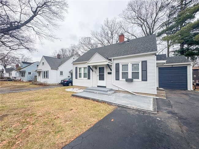 Foto del edificio - 283 Forgham Rd