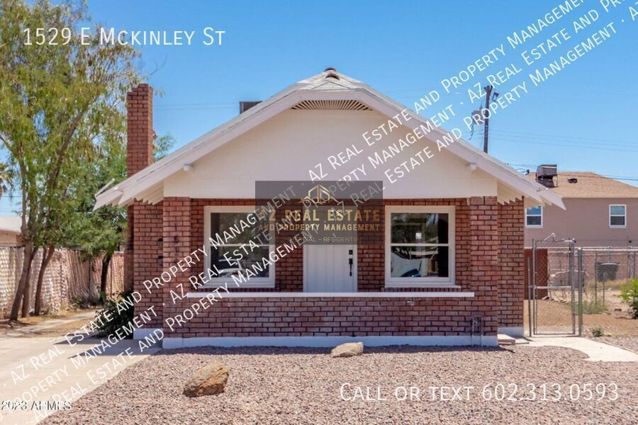 Primary Photo - 1529 E McKinley St