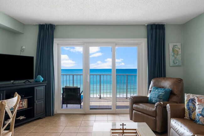 Foto del edificio - 8743 Thomas Dr