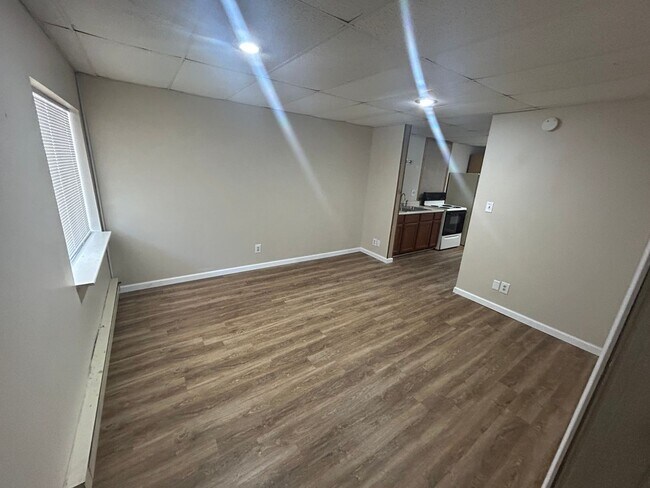 Foto del edificio - 1-Bedroom Apartment – Great Location!