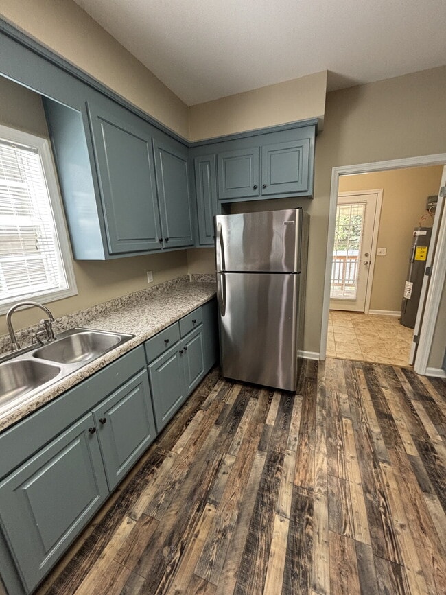 Building Photo - FOR RENT in Enterprise, AL!!