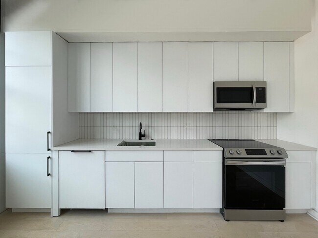 Foto del edificio - 2414-16 Frankford Ave