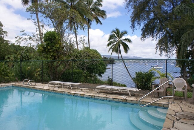 Foto del edificio - Orchid Manor Condo Studio w/Full kitchen + Enclosed lanai
