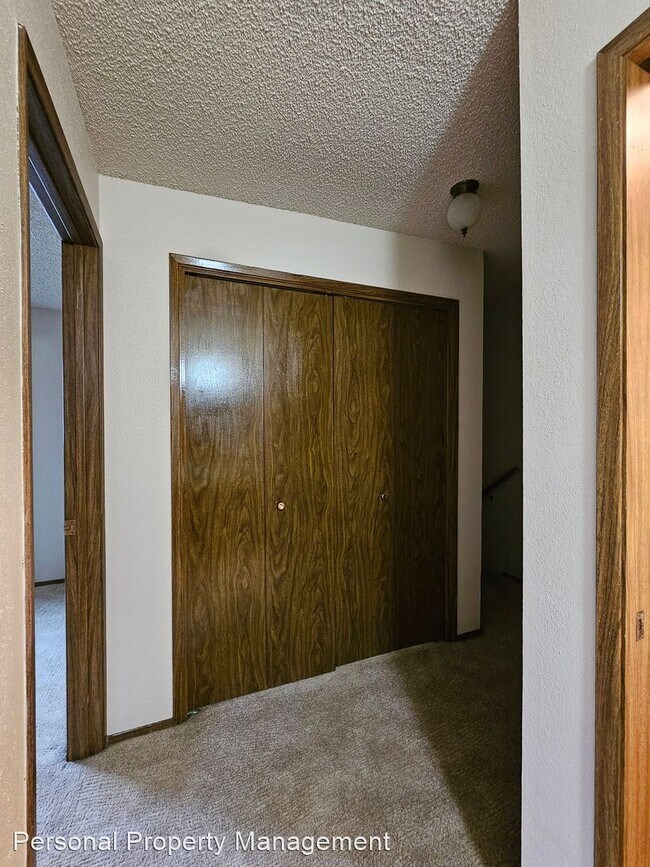 Foto del edificio - 2 br, 1.5 bath House - 7310 NE 16th Ave Un...