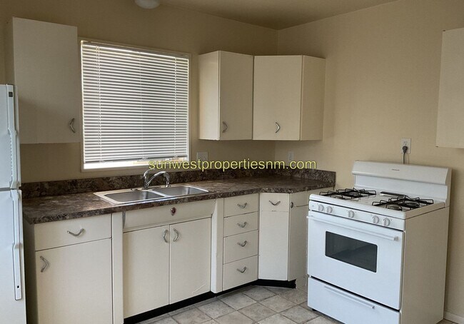 Foto del edificio - 2 Bedroom, 1 Bath