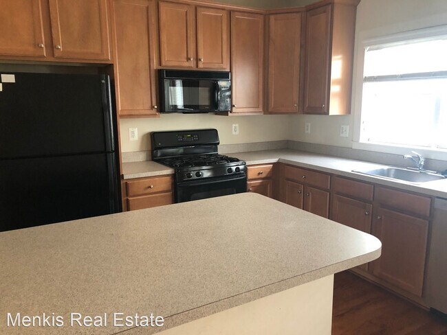 Foto del edificio - 3 br, 3.5 bath House - 11006 Amherst Ave