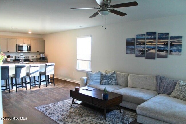Building Photo - 1554 Harpie Eagle NE