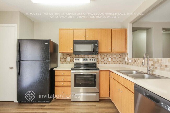 Foto del edificio - 11765 W Dahlia Dr