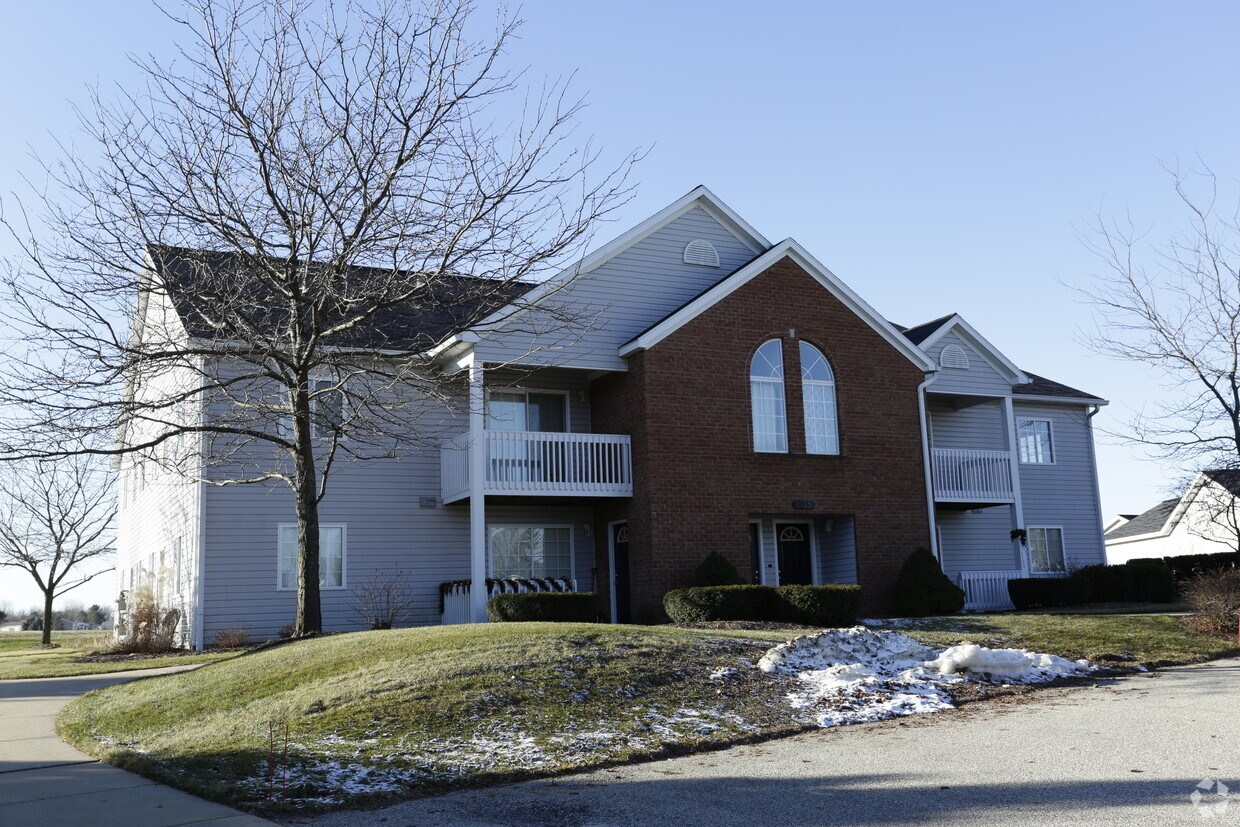Foto principal - Locust Hill Apartments