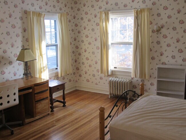 Foto del edificio - 507 E Seneca St
