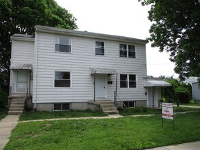 Building Photo - 2416 Brookline Ave