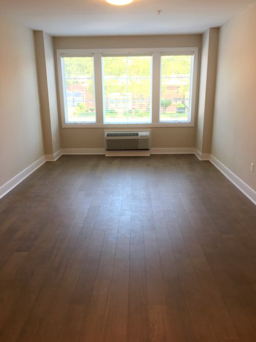 Building Photo - 461 Palisades Blvd