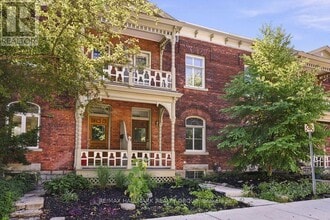 Building Photo - 566 MacLaren St