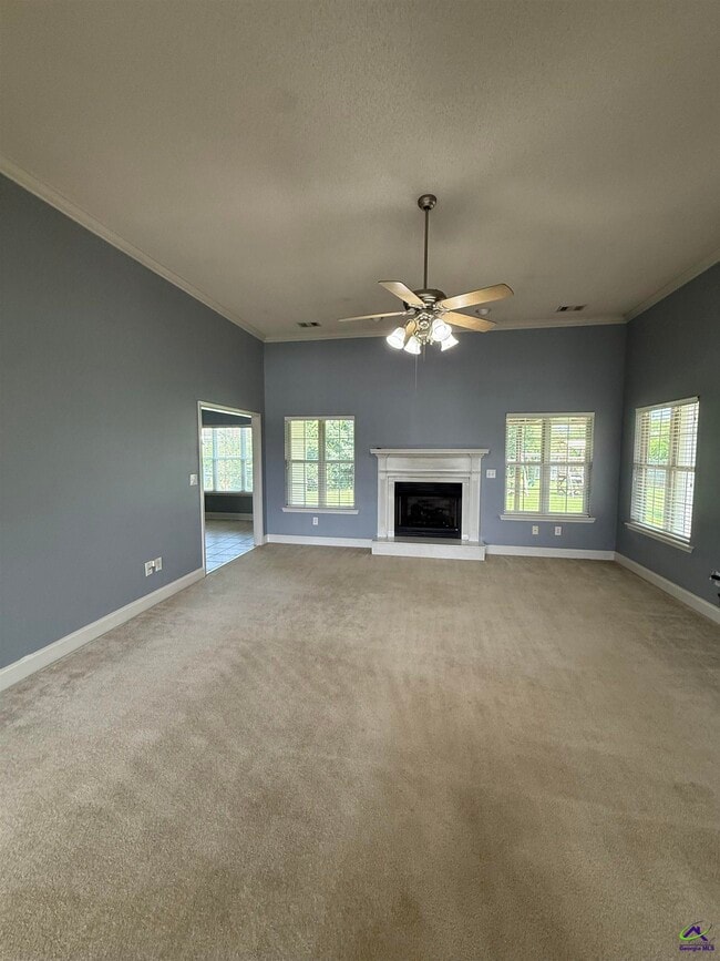 Building Photo - 106 Haven Crest