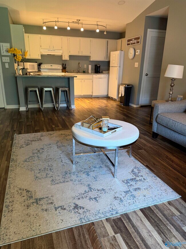 Foto del edificio - 6622 Willow Pointe Dr NW