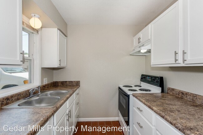 Building Photo - 2 br, 1 bath House - 4941 E. Morris
