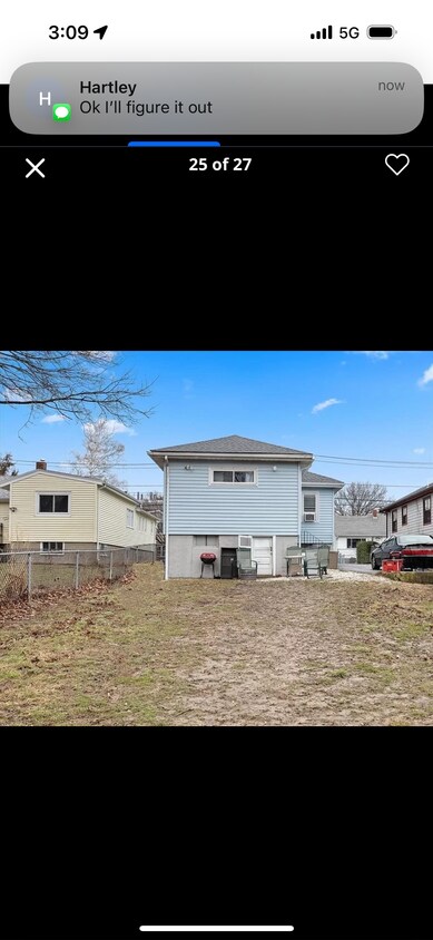Building Photo - 173 Rhoda St