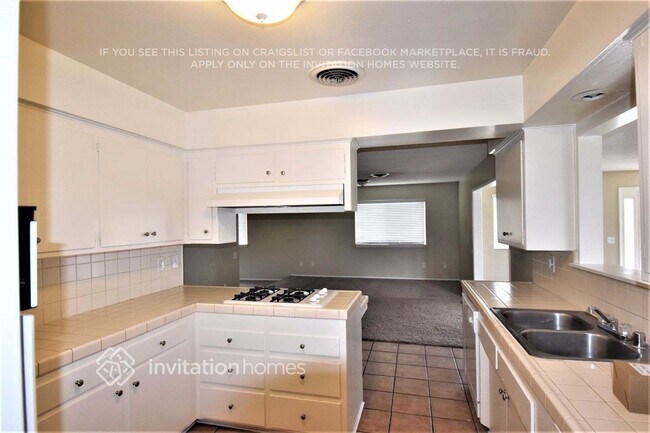 Foto del edificio - 1105 E 42nd St