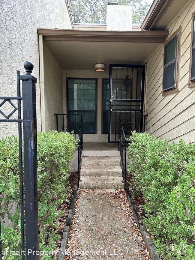 Building Photo - 2 br, 2 bath House - 3442 Wellsprings