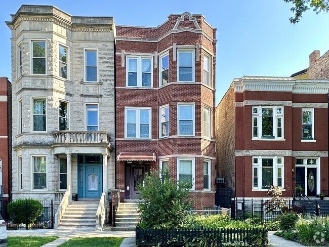 Building Photo - 2623 W Crystal St