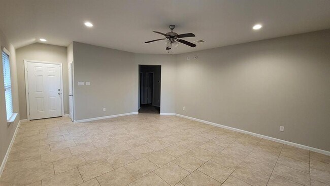 Building Photo - 1609 Park Promenade Pl