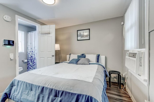 Building Photo - 5721 Wadsworth Bypass