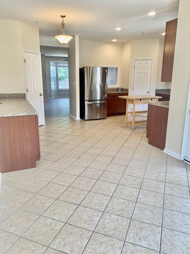 Large kitchen with two pantries - 12915 Woods View St