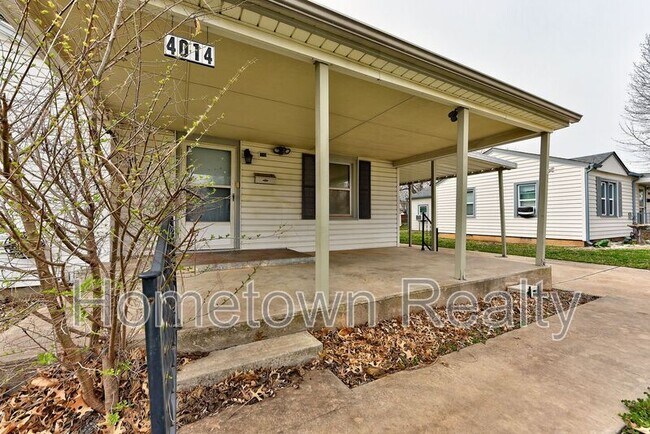 Foto del edificio - 4014 SE 12th St